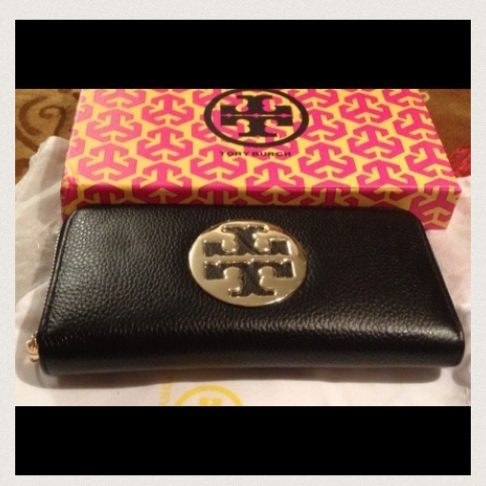 Tory burch black leather wallet